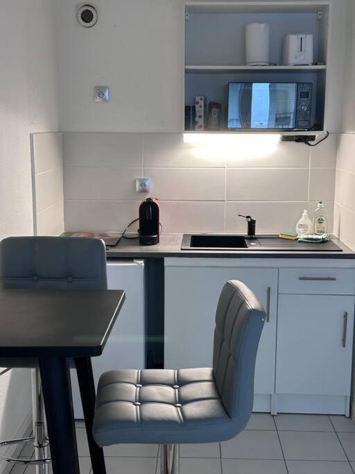 Studio Gare St Roch Avec Box De Garage Apartman Montpellier Kültér fotó